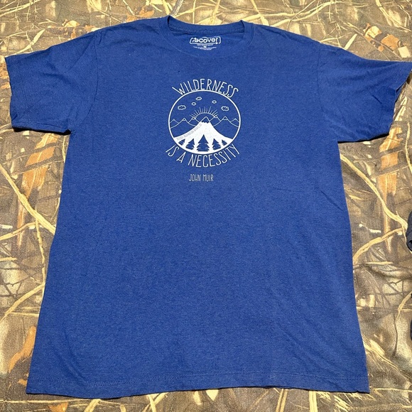 John Muir “NATURE IS A NECESSITY” Vintage And OUT OF PRINT T-Shirt - Picture 2 of 4